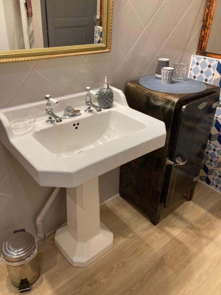 Chez Les Brocs B&B Canet  Ngoại thất bức ảnh